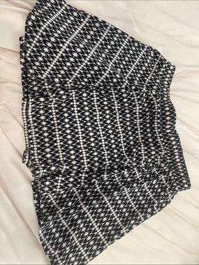 Maurices Black and White Geometric Pattern Skirt
